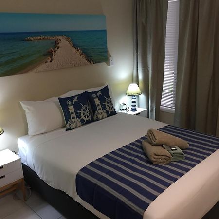 Hervey Bay Colonial Lodge Torquay Eksteriør billede
