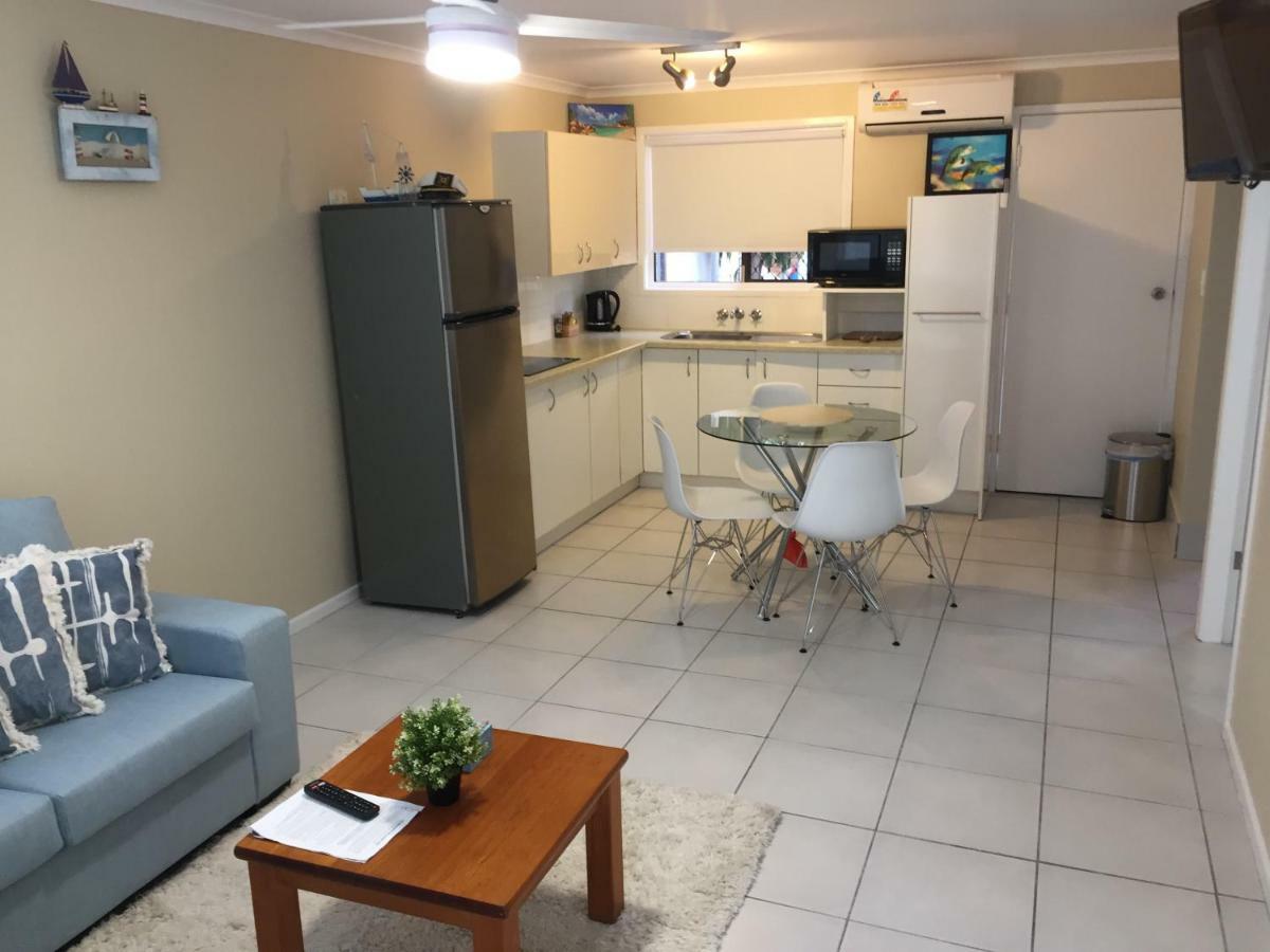 Hervey Bay Colonial Lodge Torquay Eksteriør billede